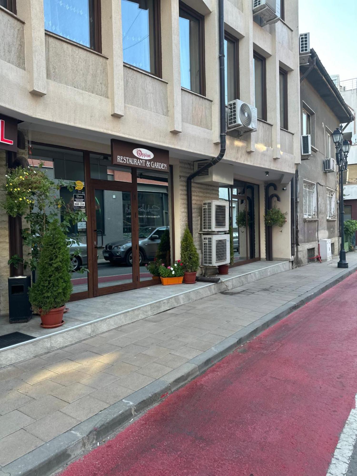 Hotel Oppium Restaurant & Garden Ρούσε Εξωτερικό φωτογραφία