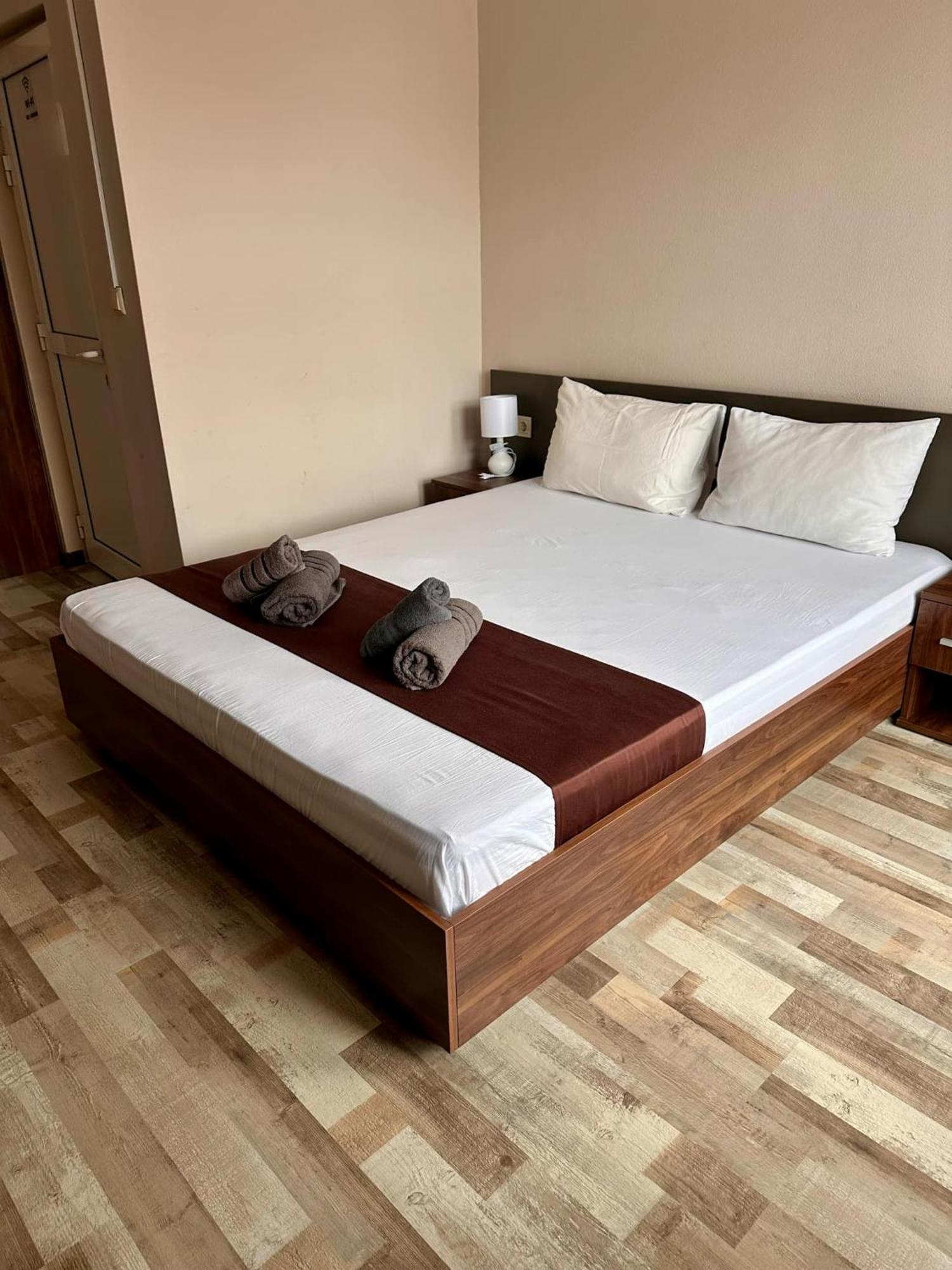 Hotel Oppium Restaurant & Garden Ρούσε Εξωτερικό φωτογραφία