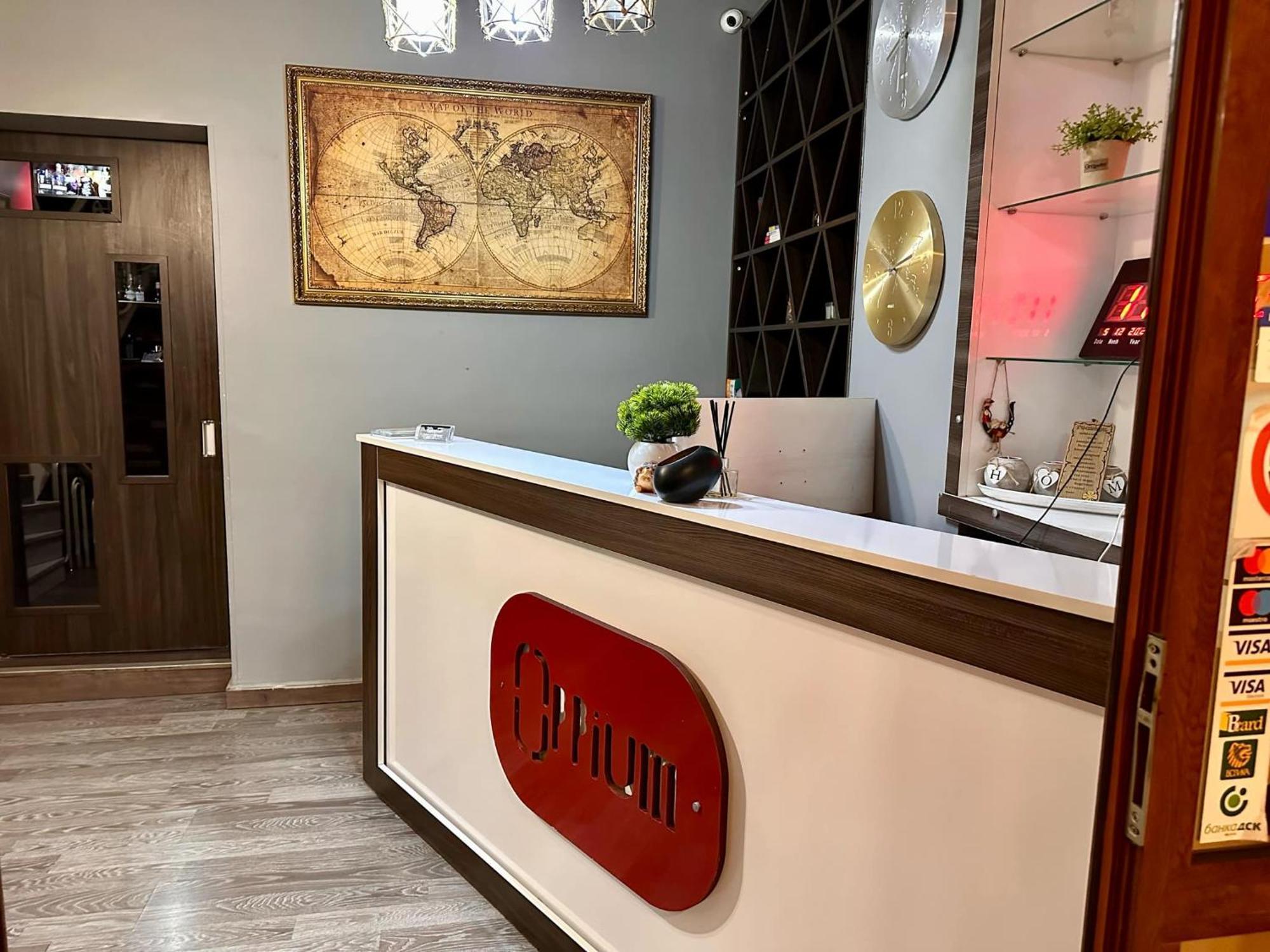 Hotel Oppium Restaurant & Garden Ρούσε Εξωτερικό φωτογραφία