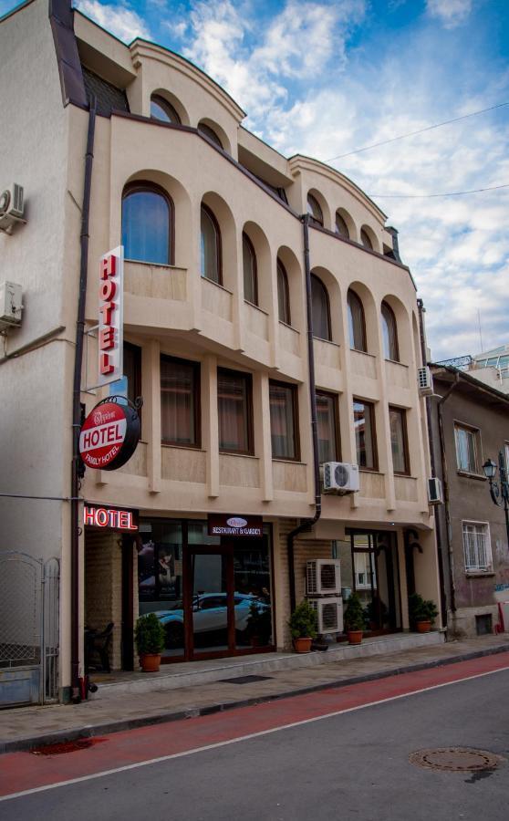 Hotel Oppium Restaurant & Garden Ρούσε Εξωτερικό φωτογραφία